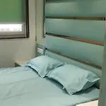 Delhomz